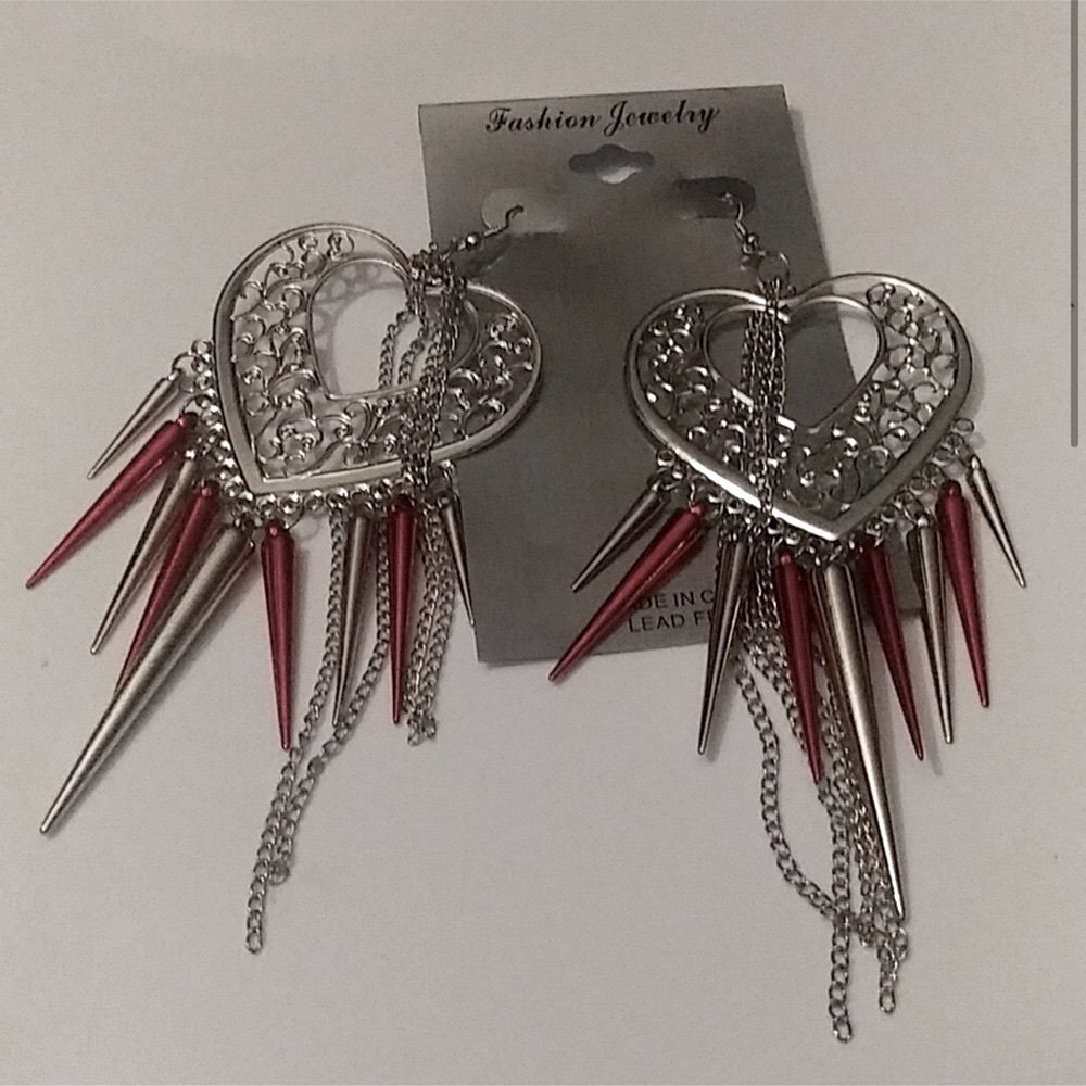 5 inch ❤ heart spiked earrings - Picture 1 of 1